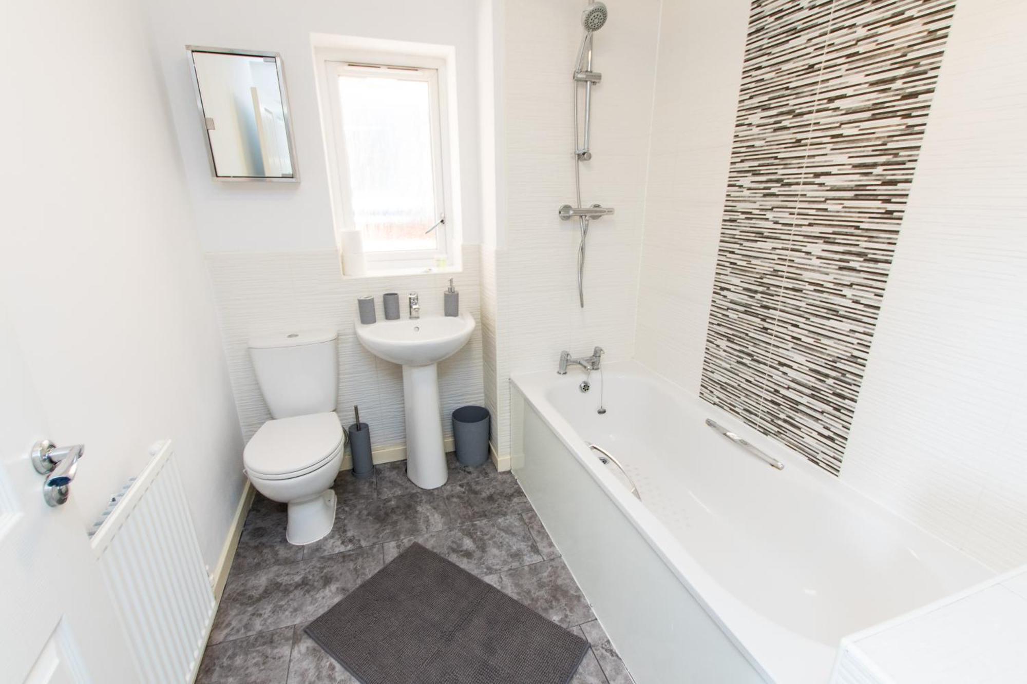 Free Parking 3 Bedroom House In نوتينغهام المظهر الخارجي الصورة